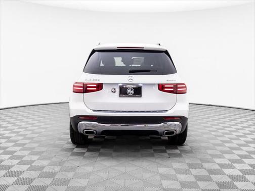 2025 Mercedes-Benz GLB 250 4MATIC