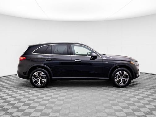 2025 Mercedes-Benz GLC 350e Base