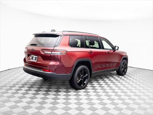 2022 Jeep Grand Cherokee L Altitude