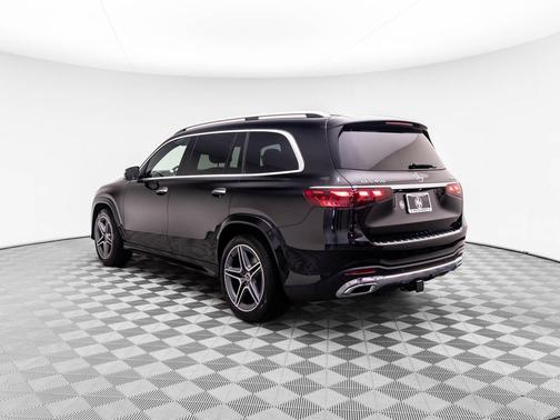 2025 Mercedes-Benz GLS 450 4MATIC