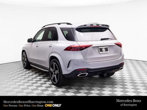 MANUFAKTUR Alpine Grey 2026 Mercedes-Benz GLE 450 4MATIC