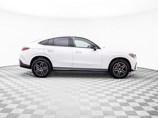 2025 Mercedes-Benz GLC 300 4MATIC Coupe