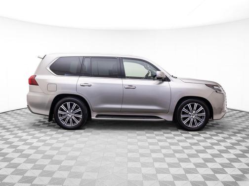 2016 Lexus LX 570 Base