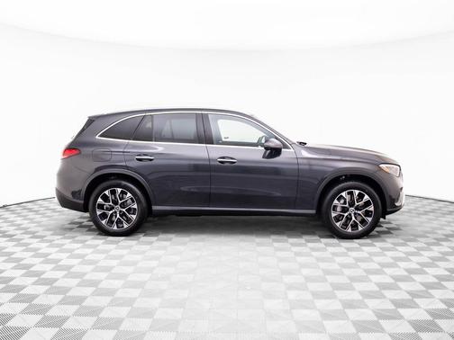 2026 Mercedes-Benz GLC 350e Base