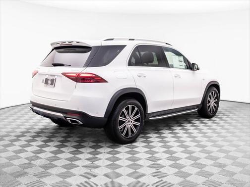 2025 Mercedes-Benz GLE 450e 4MATIC