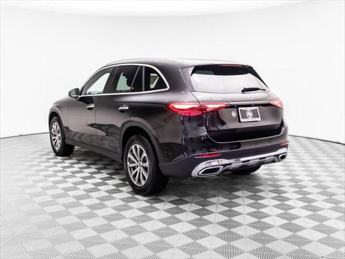 2025 Mercedes-Benz GLC 300 4MATIC