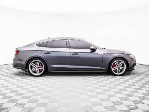 2018 Audi A5 2.0T Prestige