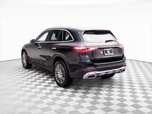 2025 Mercedes-Benz GLC 300 4MATIC