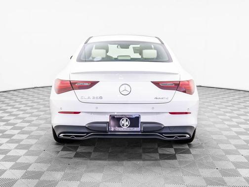 2026 Mercedes-Benz CLA 250 4MATIC
