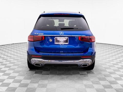 2025 Mercedes-Benz GLB 250 Base