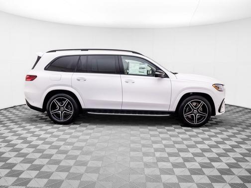 2026 Mercedes-Benz GLS 450 4MATIC