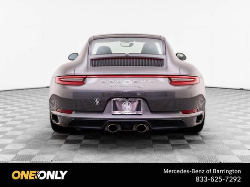 Agate Grey Metallic 2017 Porsche 911 Carrera 4S