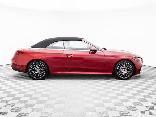 2026 Mercedes-Benz CLE 300 4MATIC Cabriolet