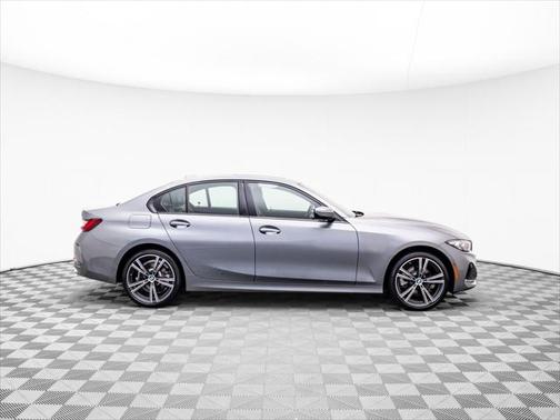 2023 BMW 330 xDrive