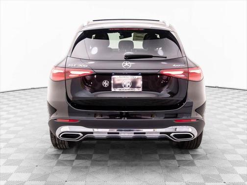 2025 Mercedes-Benz GLC 300 4MATIC
