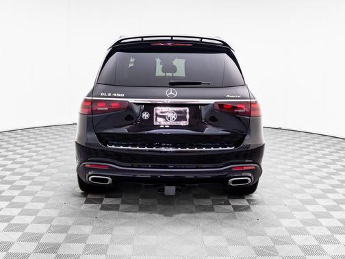 2026 Mercedes-Benz GLS 450 4MATIC