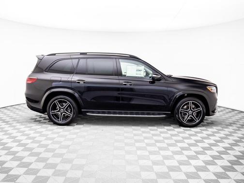 2026 Mercedes-Benz GLS 450 4MATIC