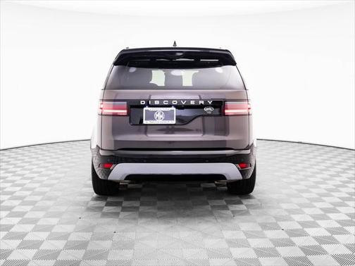2023 Land Rover Discovery P360 Metropolitan Edition