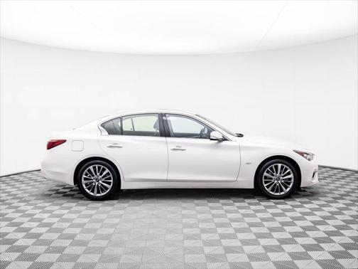 2019 INFINITI Q50 3.0t LUXE