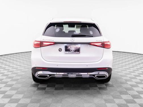 2025 Mercedes-Benz GLC 350e Base