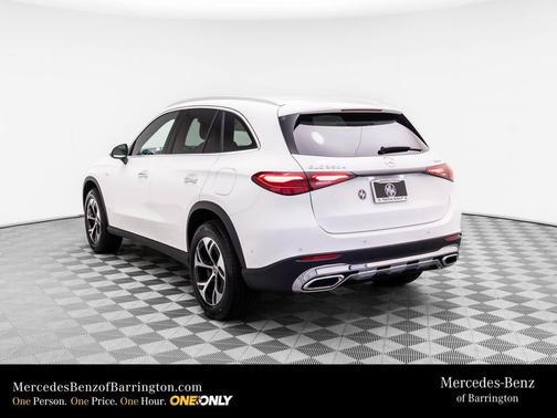 2025 Mercedes-Benz GLC 350e Base