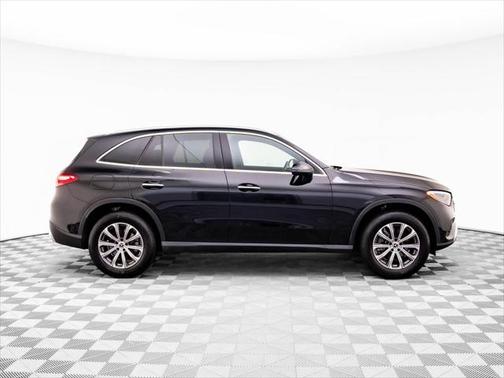 2024 Mercedes-Benz GLC 300 4MATIC