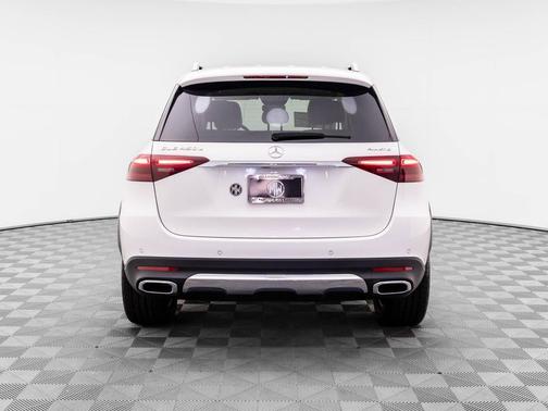 2025 Mercedes-Benz GLE 450e 4MATIC