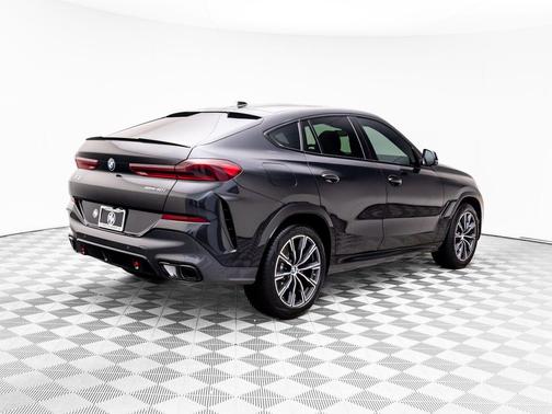 2024 BMW X6 xDrive40i