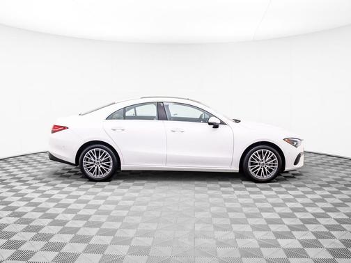 2026 Mercedes-Benz CLA 250 4MATIC