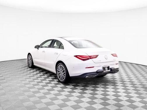 2026 Mercedes-Benz CLA 250 4MATIC
