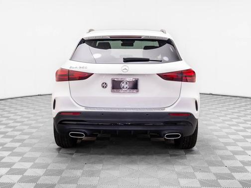 2025 Mercedes-Benz GLA 250 4MATIC