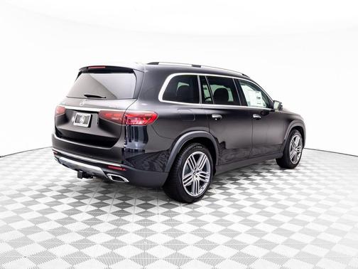 2026 Mercedes-Benz GLS 450 4MATIC