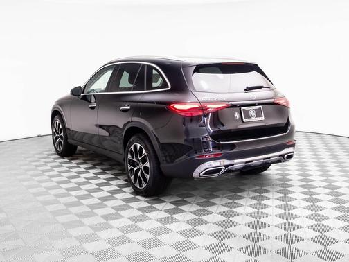 2026 Mercedes-Benz GLC 350e Base