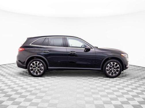 2026 Mercedes-Benz GLC 350e Base