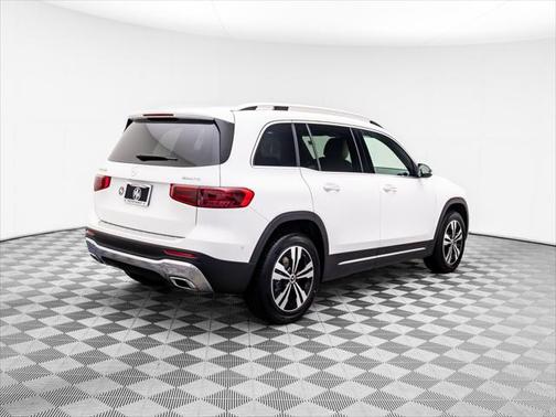 2025 Mercedes-Benz GLB 250 4MATIC