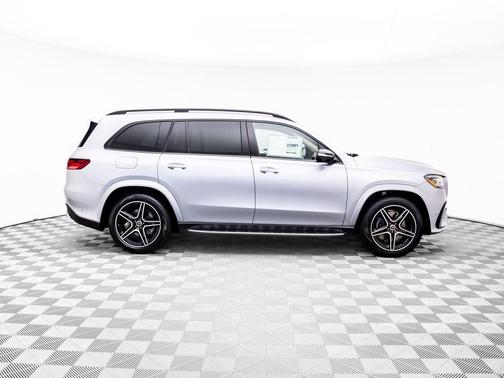 2026 Mercedes-Benz GLS 450 4MATIC