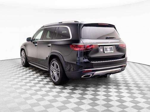 2026 Mercedes-Benz GLS 450 4MATIC