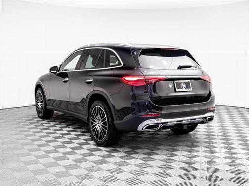 2025 Mercedes-Benz GLC 300 4MATIC