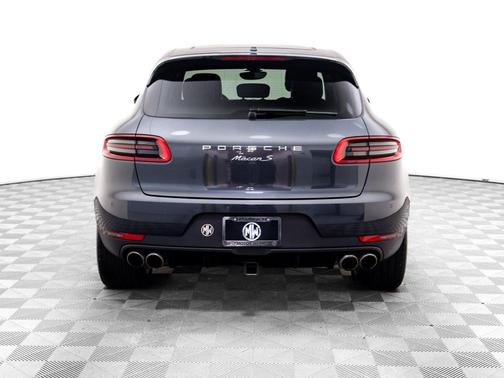 2017 Porsche Macan S