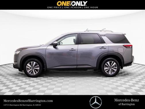 2022 Nissan Pathfinder SL 4WD