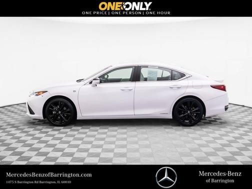 2022 Lexus ES 300h F SPORT