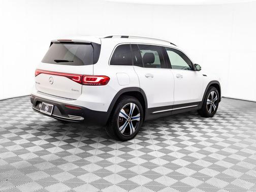 2023 Mercedes-Benz EQB 300 4MATIC