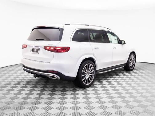 2026 Mercedes-Benz GLS 580 4MATIC