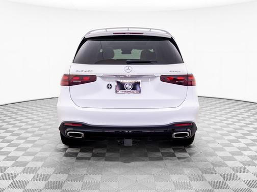 2026 Mercedes-Benz GLS 450 4MATIC