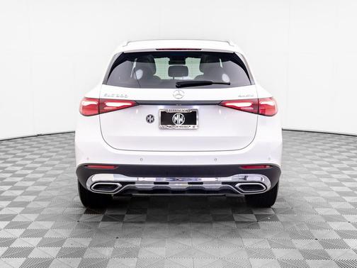 2025 Mercedes-Benz GLC 300 4MATIC