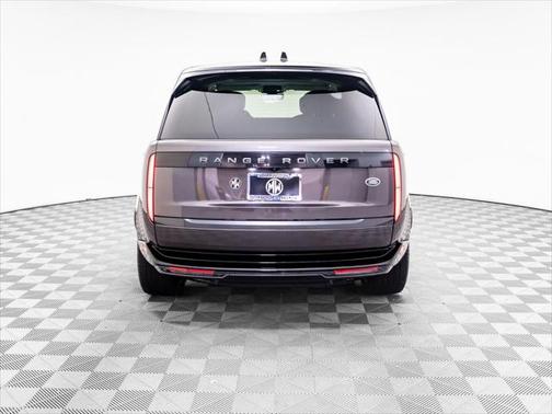2023 Land Rover Range Rover First Edition