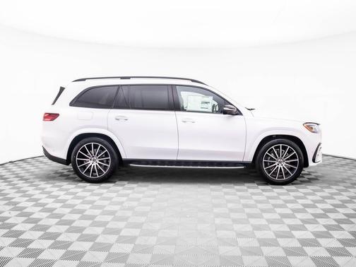 2026 Mercedes-Benz GLS 580 4MATIC