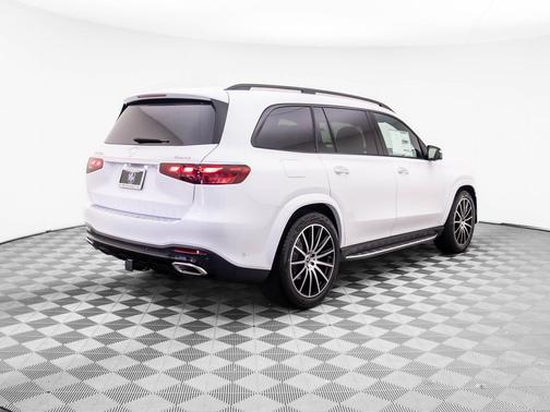 2026 Mercedes-Benz GLS 580 4MATIC