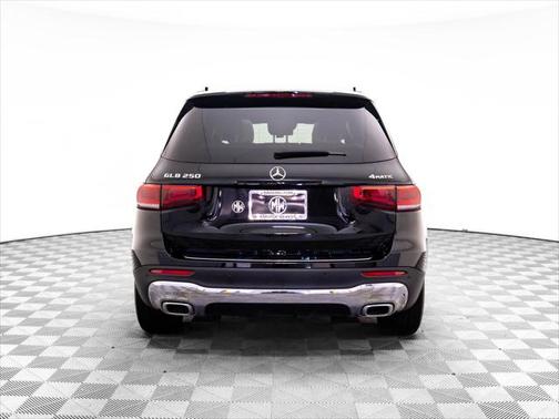 2023 Mercedes-Benz GLB 250 4MATIC