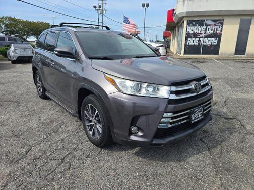 2017 Toyota Highlander XLE